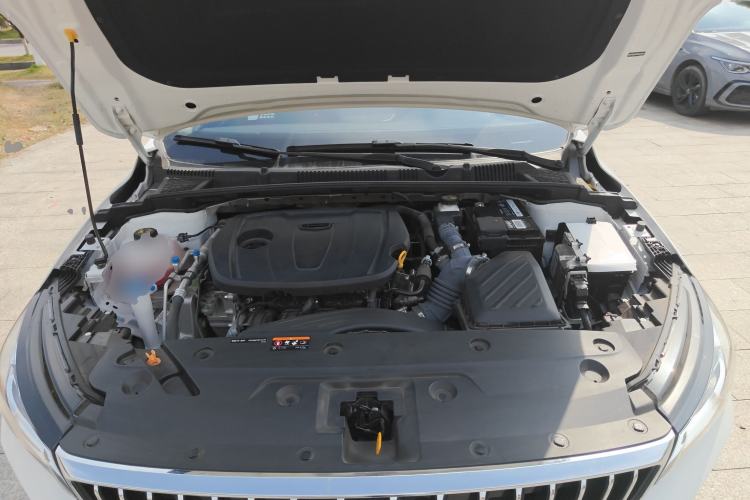 Used Geely Auto Emgrand 2025 4th Generation 1.5L CVT Longteng Edition Engine Bay
