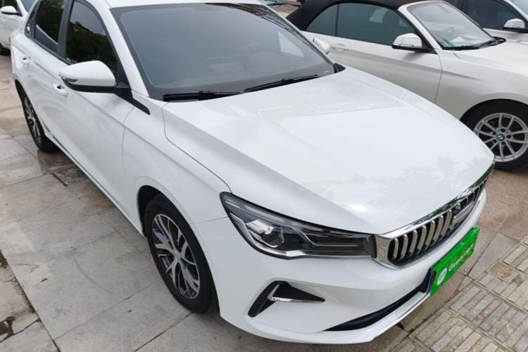 Used Geely Auto Emgrand 2025 4th Generation 1.5L Manual – Dragon Edition Exterior 1