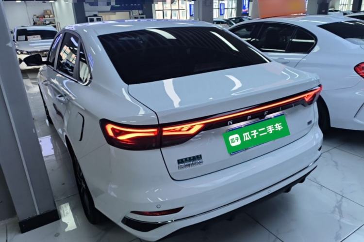 Used Geely Auto Emgrand 2025 4th Generation 1.5L CVT Flagship Version Exterior 2