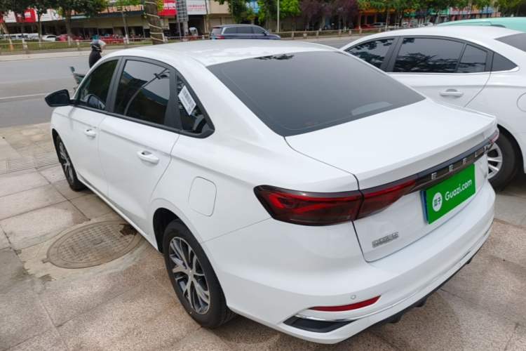 Used Geely Auto Emgrand 2025 4th Generation 1.5L Manual – Dragon Edition Exterior 2