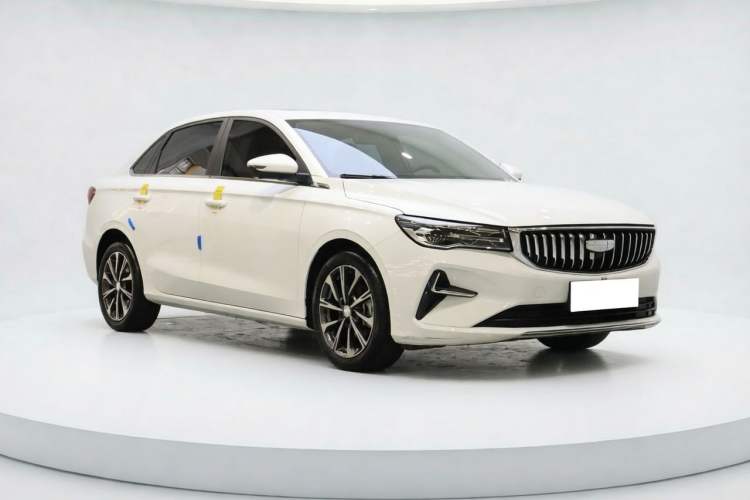 Used Geely Auto Emgrand 2025 4th Generation 1.5L CVT Flagship Version Exterior 5