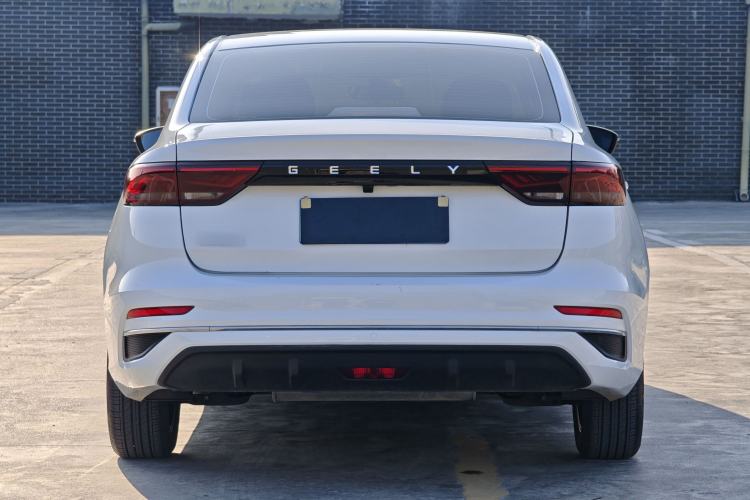 Used Geely Auto Emgrand 2025 4th Generation 1.5L CVT Longteng Edition Exterior 5