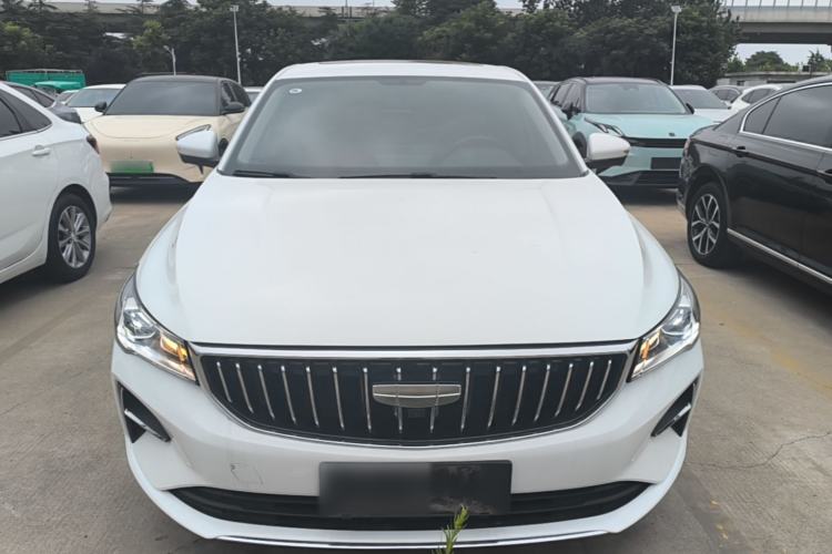 Used Geely Auto Emgrand 2025 4th Generation 1.5L CVT Flagship Version Front