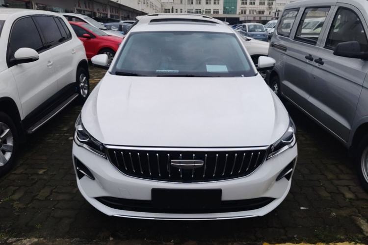 Used Geely Auto Emgrand 2025 4th Generation 1.5L CVT Luxury Version Front