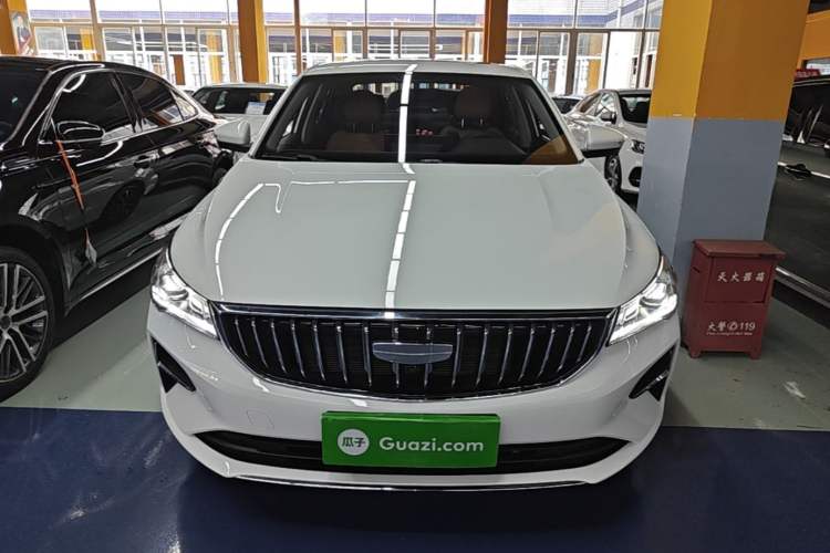 Used Geely Auto Emgrand 2025 4th Generation 1.5L CVT Flagship Version Front