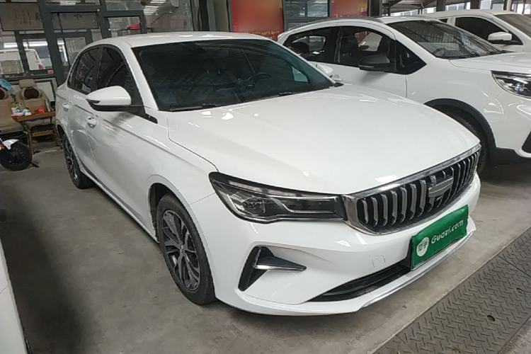 Used Geely Auto Emgrand 2025 4th Generation 1.5L CVT Longteng Edition Front Right 45 Deg