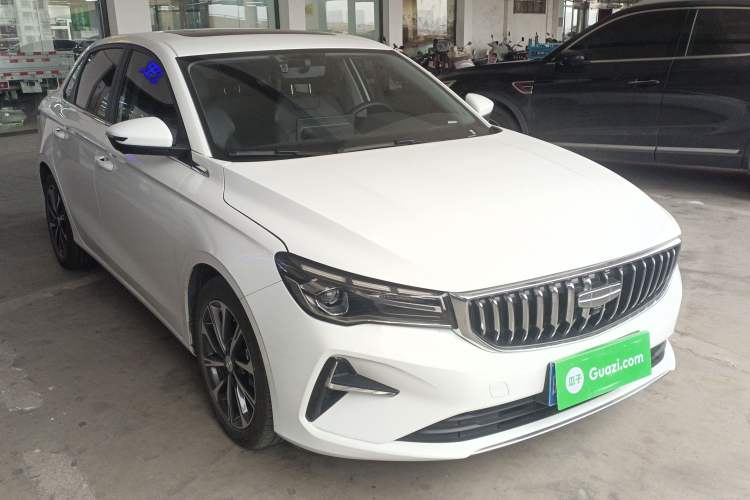Used Geely Auto Emgrand 2025 4th Generation 1.5L CVT Luxury Version Front Right 45 Deg