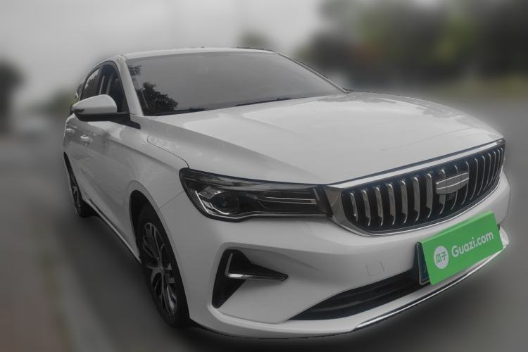 Used Geely Auto Emgrand 2025 4th Generation 1.5L Manual – Dragon Edition Front Right 45 Deg