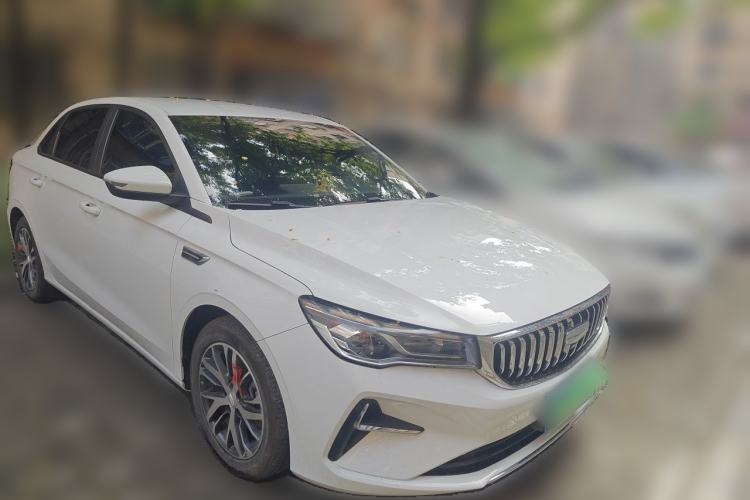 Used Geely Auto Emgrand 2025 4th Generation 1.5L Manual – Dragon Edition Front Right 45 Deg