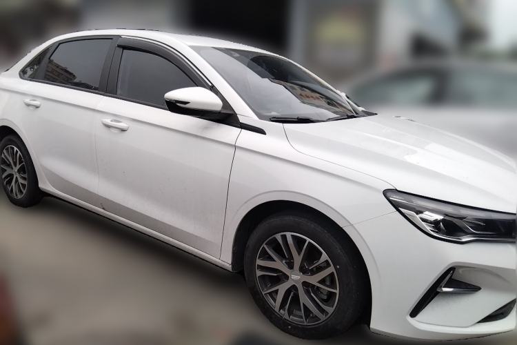 Used Geely Auto Emgrand 2025 4th Generation 1.5L CVT Longteng Edition Front Right 45 Deg