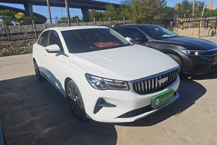 Used Geely Auto Emgrand 2025 4th Generation 1.5L CVT Flagship Version Front Right 45 Deg