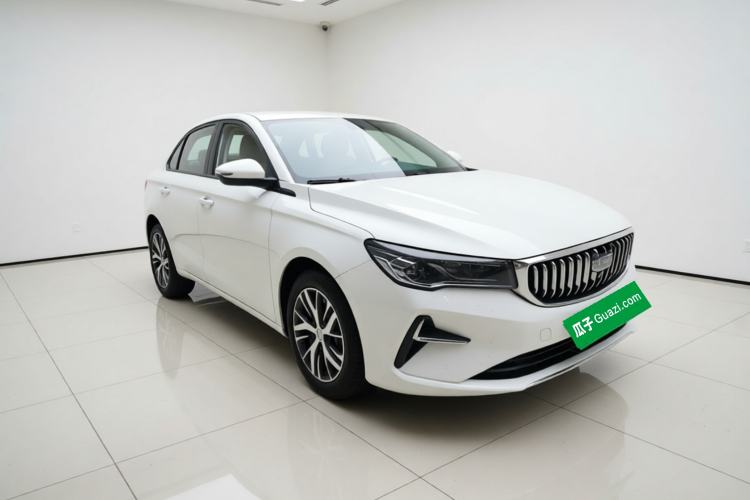 Used Geely Auto Emgrand 2025 4th Generation 1.5L Manual – Dragon Edition Front Right 45 Deg