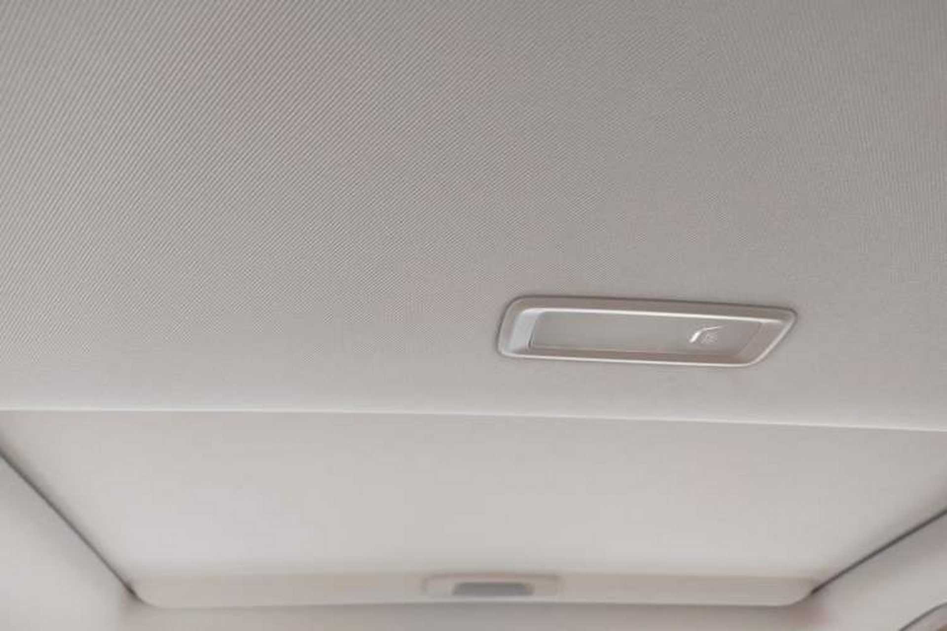 Used Geely Auto Emgrand 2025 4th Generation 1.5L CVT Flagship Version Headliner