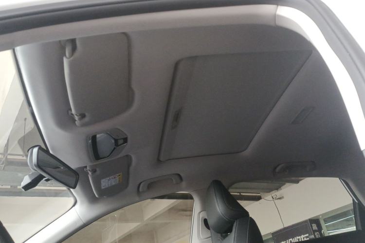 Used Geely Auto Emgrand 2025 4th Generation 1.5L CVT Luxury Version Headliner