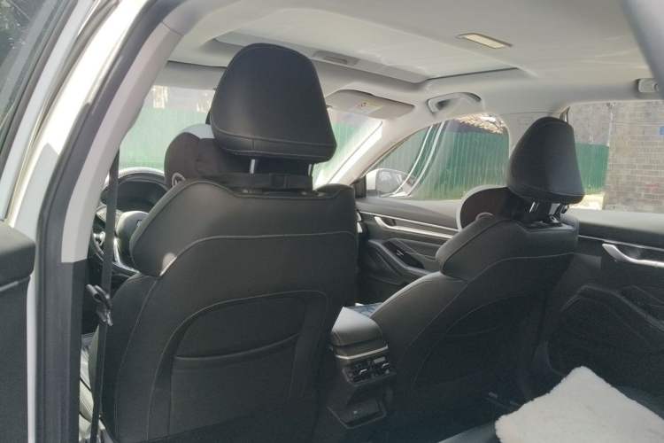 Used Geely Auto Emgrand 2025 4th Generation 1.5L CVT Luxury Version Headliner