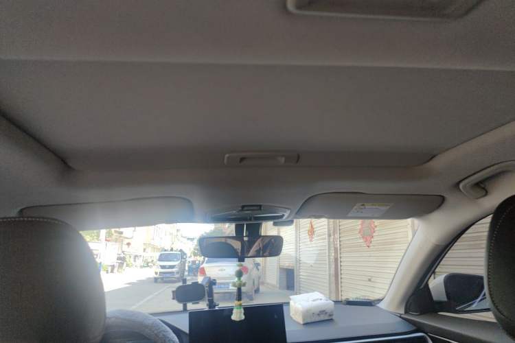 Used Geely Auto Emgrand 2025 4th Generation 1.5L CVT Luxury Version Headliner