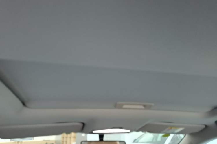 Used Geely Auto Emgrand 2025 4th Generation 1.5L CVT Flagship Version Headliner