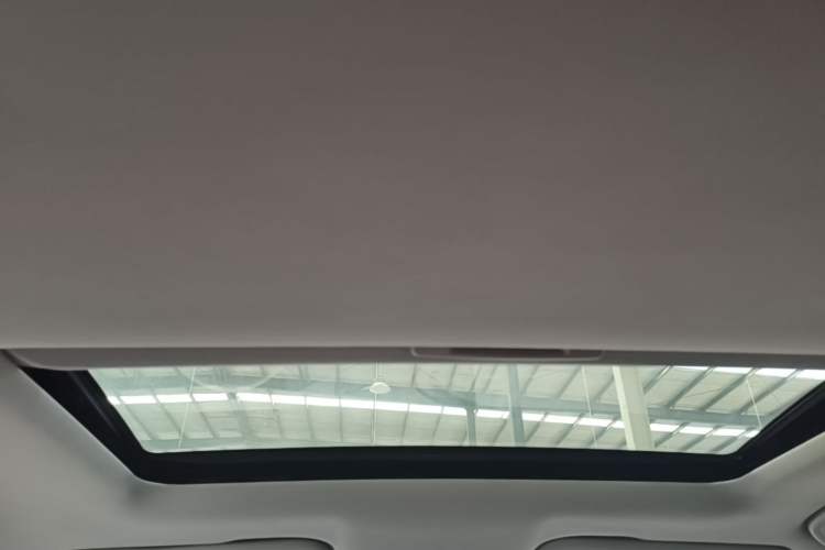 Used Geely Auto Emgrand 2025 4th Generation 1.5L CVT Longteng Edition Headliner