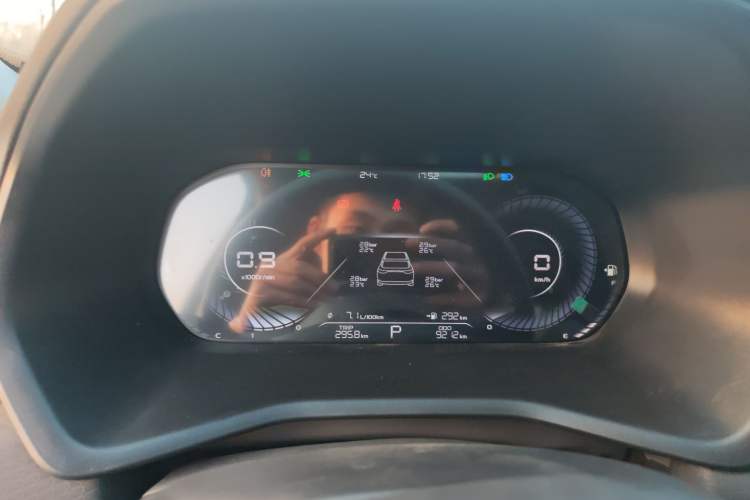 Used Geely Auto Emgrand 2025 4th Generation 1.5L CVT Luxury Version Instrument Cluster