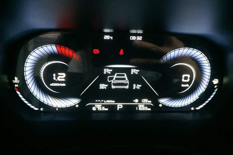 Used Geely Auto Emgrand 2025 4th Generation 1.5L CVT Longteng Edition Instrument Cluster