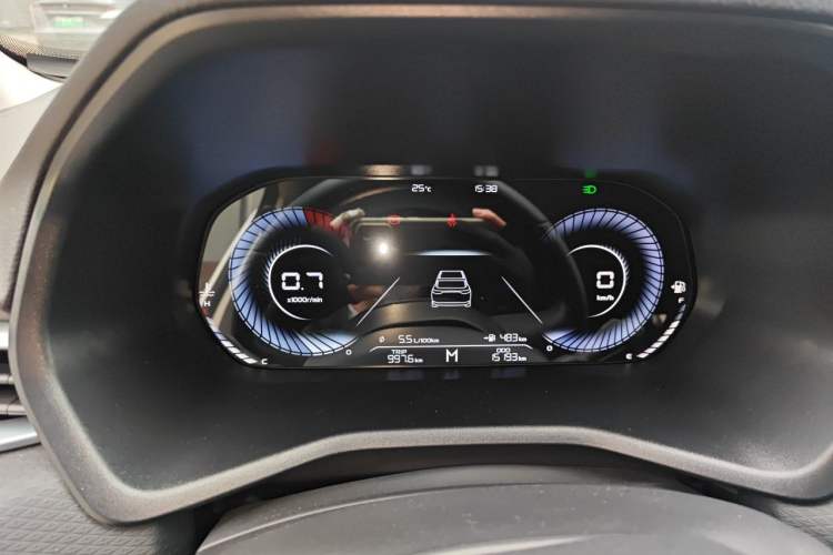 Used Geely Auto Emgrand 2025 4th Generation 1.5L Manual – Dragon Edition Instrument Cluster