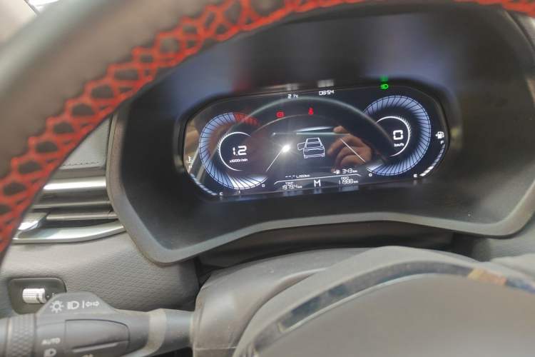 Used Geely Auto Emgrand 2025 4th Generation 1.5L Manual – Dragon Edition Instrument Cluster