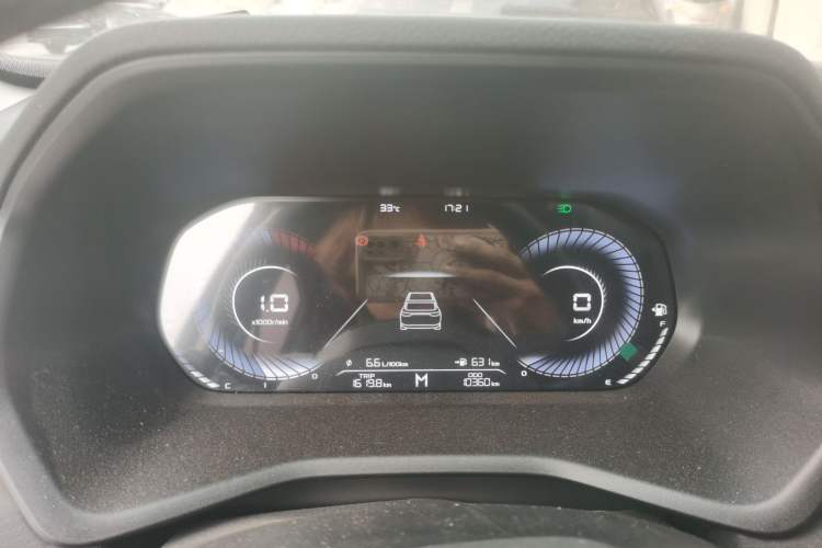Used Geely Auto Emgrand 2025 4th Generation 1.5L Manual – Dragon Edition Instrument Cluster