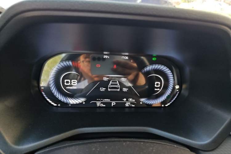 Used Geely Auto Emgrand 2025 4th Generation 1.5L CVT Luxury Version Instrument Cluster