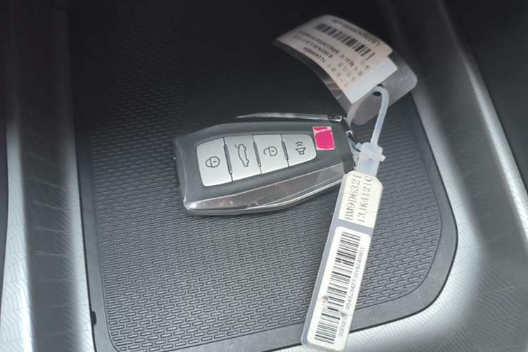 Used Geely Auto Emgrand 2025 4th Generation 1.5L CVT Flagship Version Interior 1