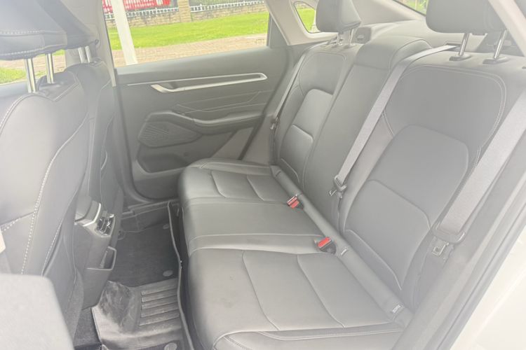Used Geely Auto Emgrand 2025 4th Generation 1.5L CVT Luxury Version Interior 11