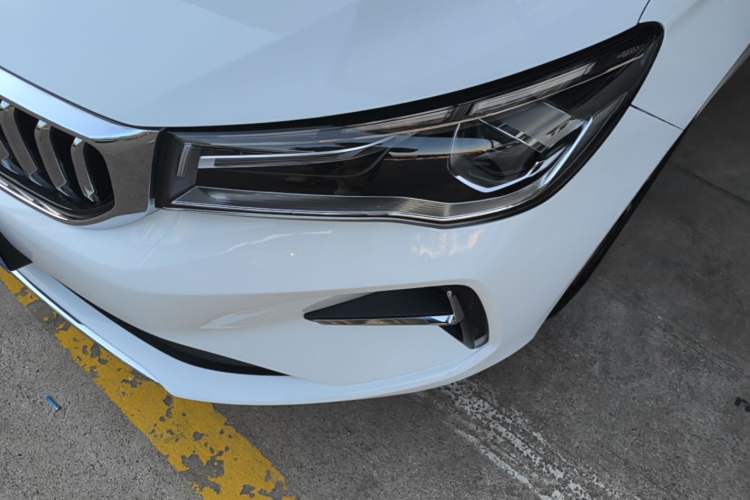Used Geely Auto Emgrand 2025 4th Generation 1.5L CVT Flagship Version Left Front Headlight