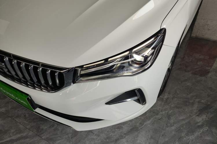 Used Geely Auto Emgrand 2025 4th Generation 1.5L CVT Flagship Version Left Front Headlight