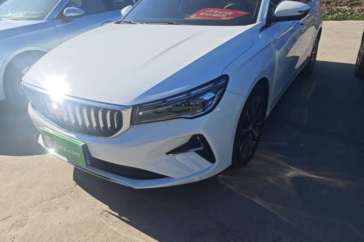 Used Geely Auto Emgrand 2025 4th Generation 1.5L CVT Flagship Version Left Front Headlight