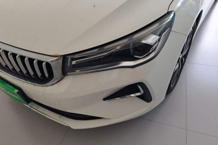 Used Geely Auto Emgrand 2025 4th Generation 1.5L CVT Flagship Version Left Front Headlight