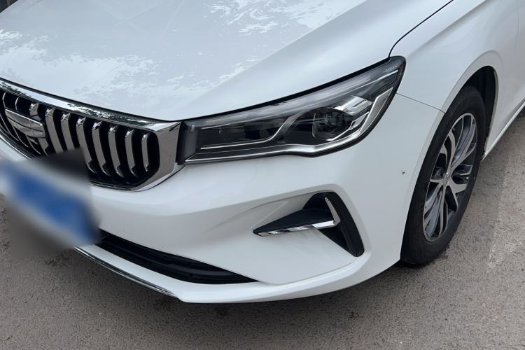 Used Geely Auto Emgrand 2025 4th Generation 1.5L CVT Longteng Edition Left Front Headlight