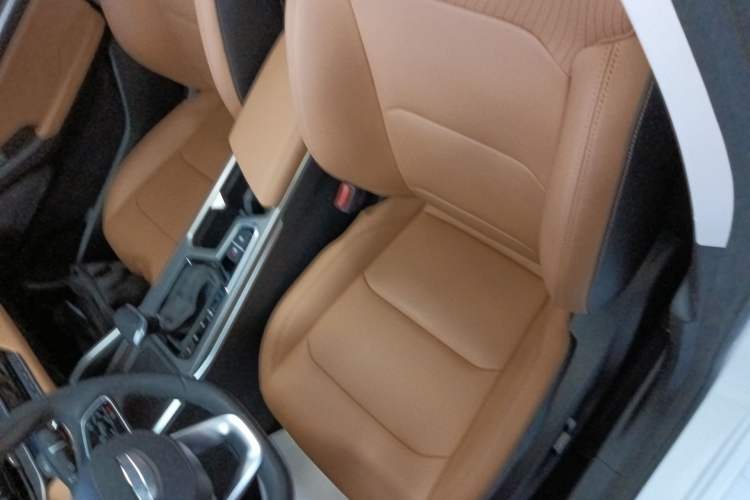 Used Geely Auto Emgrand 2025 4th Generation 1.5L CVT Flagship Version Left Front Seat