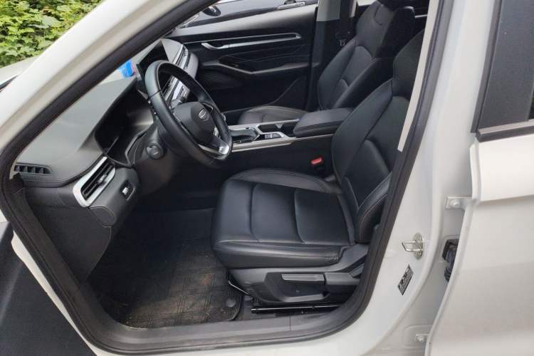Used Geely Auto Emgrand 2025 4th Generation 1.5L CVT Longteng Edition Left Front Seat