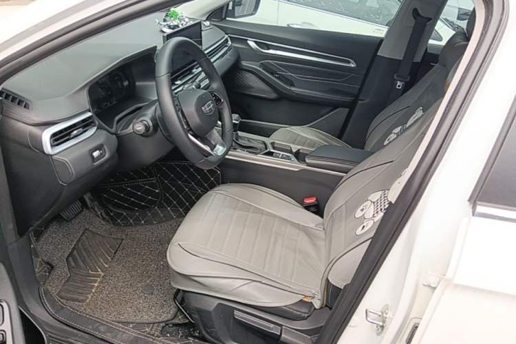 Used Geely Auto Emgrand 2025 4th Generation 1.5L CVT Luxury Version Left Front Seat