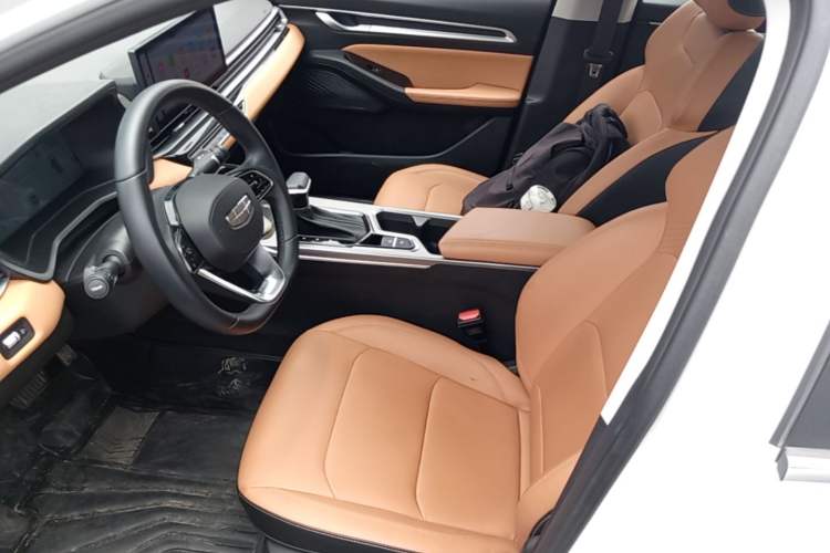 Used Geely Auto Emgrand 2025 4th Generation 1.5L CVT Flagship Version Left Front Seat