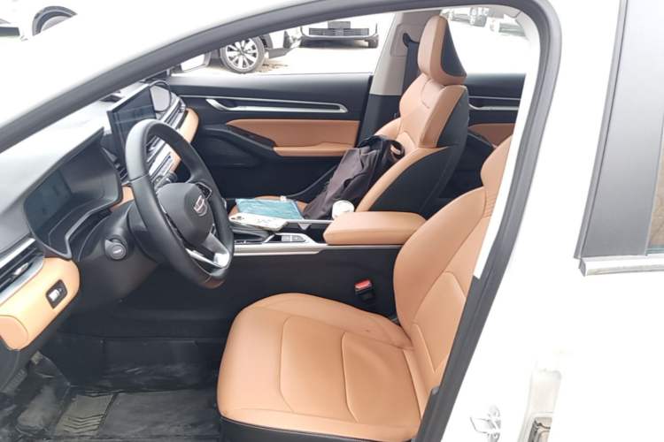 Used Geely Auto Emgrand 2025 4th Generation 1.5L CVT Flagship Version Left Front Seat