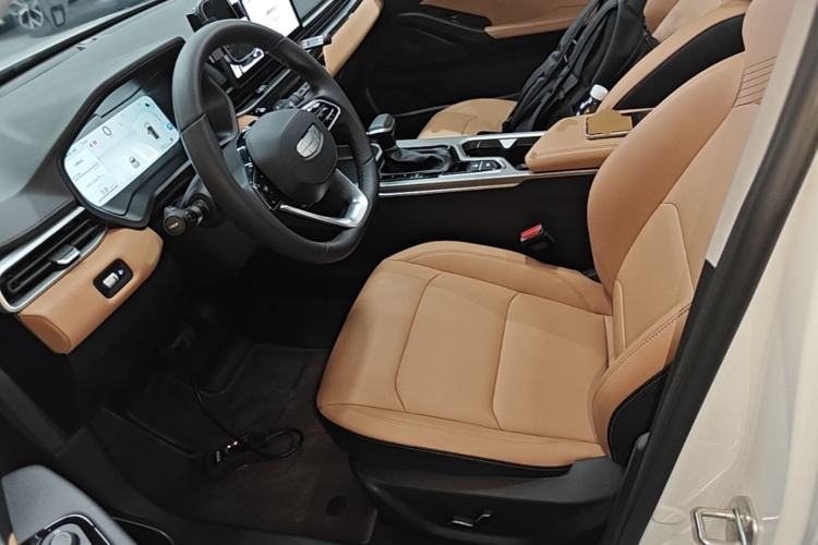 Used Geely Auto Emgrand 2025 4th Generation 1.5L CVT Flagship Version Left Front Seat