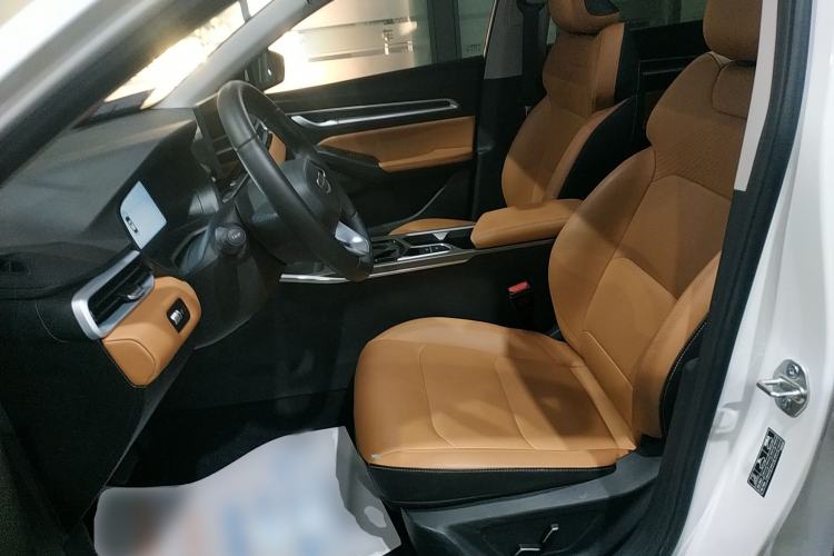 Used Geely Auto Emgrand 2025 4th Generation 1.5L CVT Flagship Version Left Front Seat