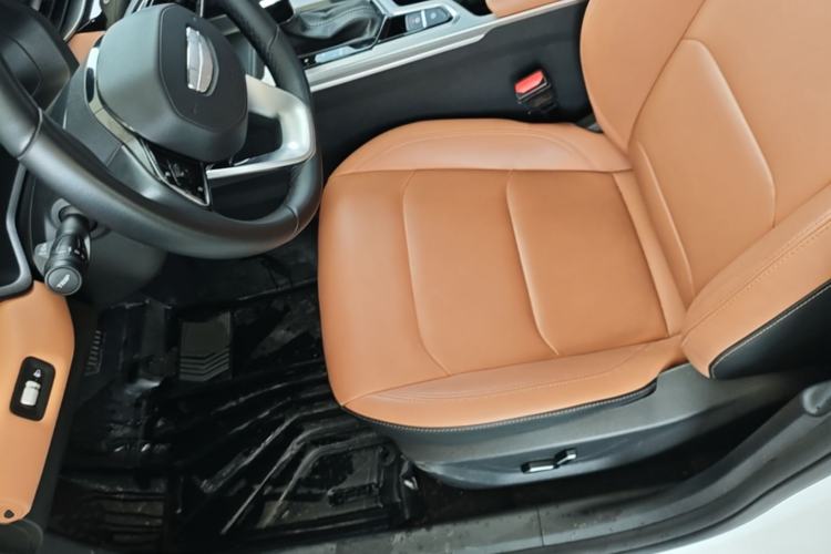 Used Geely Auto Emgrand 2025 4th Generation 1.5L CVT Flagship Version Left Front Seat