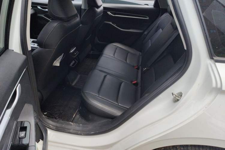 Used Geely Auto Emgrand 2025 4th Generation 1.5L CVT Longteng Edition Left Rear Seat