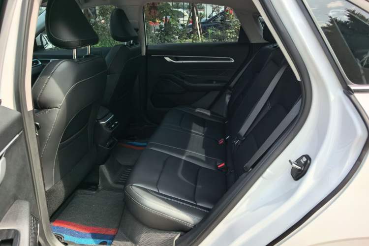 Used Geely Auto Emgrand 2025 4th Generation 1.5L CVT Luxury Version Left Rear Seat