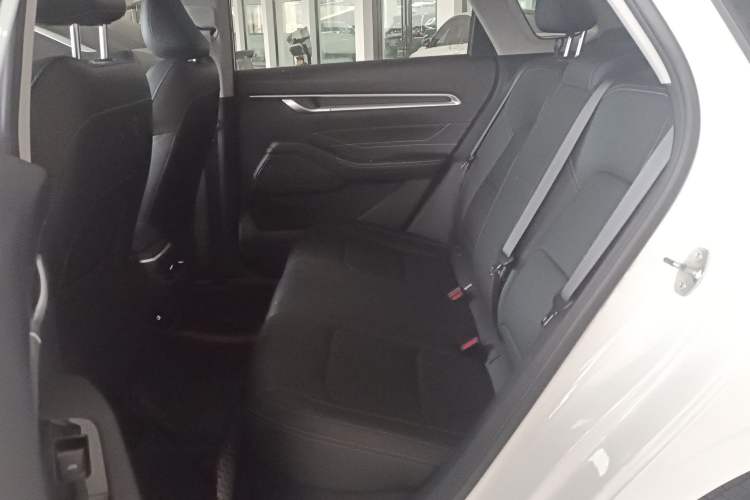 Used Geely Auto Emgrand 2025 4th Generation 1.5L CVT Luxury Version Left Rear Seat