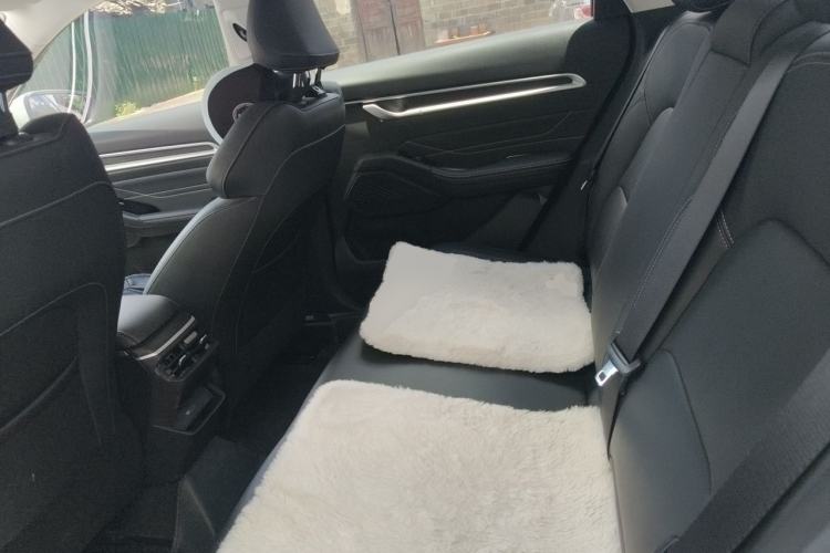 Used Geely Auto Emgrand 2025 4th Generation 1.5L CVT Luxury Version Left Rear Seat