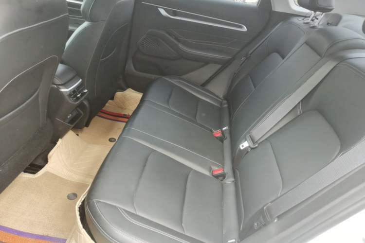 Used Geely Auto Emgrand 2025 4th Generation 1.5L CVT Luxury Version Left Rear Seat