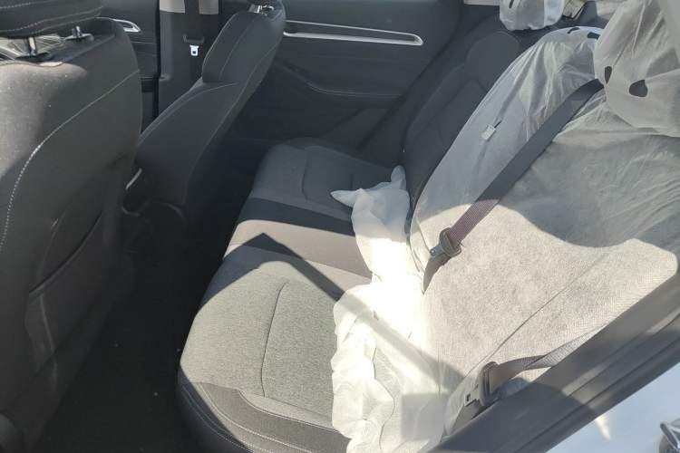 Used Geely Auto Emgrand 2025 4th Generation 1.5L Manual - Starry Edition Left Rear Seat