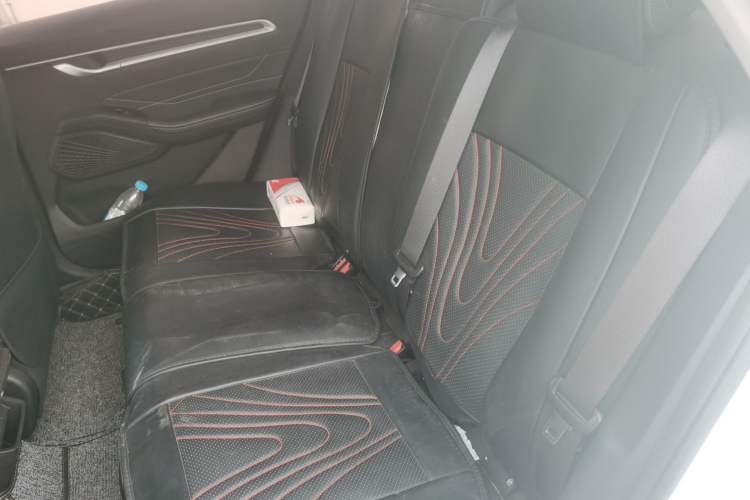 Used Geely Auto Emgrand 2025 4th Generation 1.5L Manual – Dragon Edition Left Rear Seat